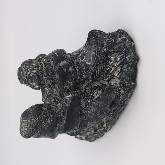 Soapstone Sculpture Inuit Man and Woman in Canoes - A Wolf Original - Picture 1 of 9